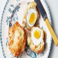 Breakfast Egg-and-Cheese Muffins_image