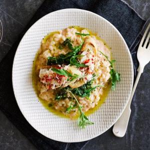 Microwave crab risotto with chilli crab toasts_image