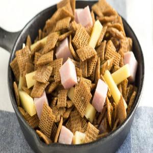 Ham and Cheese Chex Mix_image