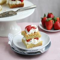 Easy and Tasty Strawberry Shortcake_image