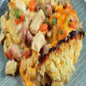 Keto Chicken Breast Pot Pie with Cauliflower Crust Recipe_image