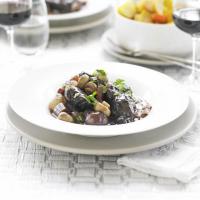 Braised beef in red wine image