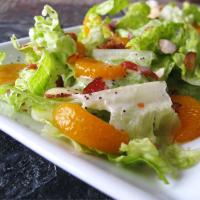 Romaine and Mandarin Orange Salad with Poppy Seed Dressing_image