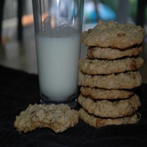 Oatmeal-Peanut Butter Cookies_image