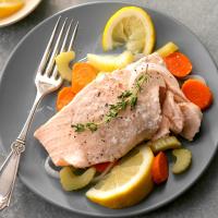 Simple Poached Salmon_image