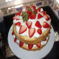 Strawberry Country Cake image