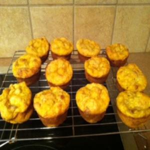 Mango-Buttermilk-Pecan Muffins_image