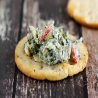 Spinach, kale, artichoke and red pepper dip_image
