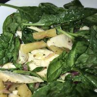 Spinach Salad with Chicken and Pineapple Salsa_image