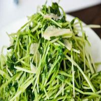 Stir Fried Pea Shoots with Garlic - 'Dau Miu'_image