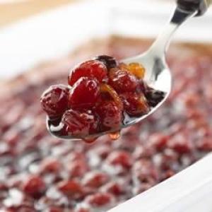 Spice Islands® Spiced Cranberries_image