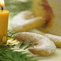 Vanillekipferl (Vanilla Cookies) image