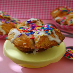 Cake Batter Monkey Bread Muffins Recipe - (4.4/5)_image