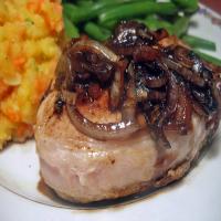 Pan Fried Pork With Balsamic Onions_image