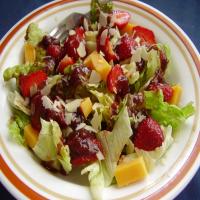 Green Salad With Strawberry Balsamic Vinaigrette_image