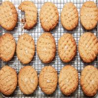 3-Ingredient Peanut Butter Cookies image