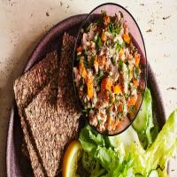 No-Mayo Mediterranean Tuna Salad_image