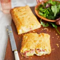 Ham, cheese & potato pie_image