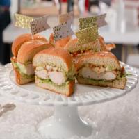 Crispy Chicken Sandwiches image