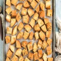Easy Homemade Croutons Recipe_image