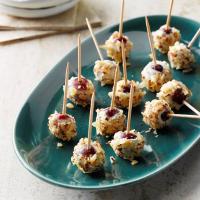 Cheese/Grape Appetizers_image