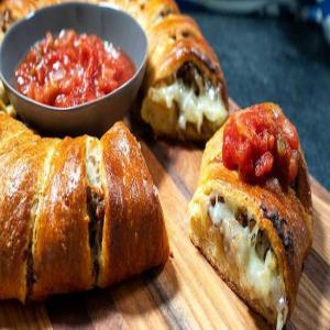 Sausage & Cheese Crescent Ring_image