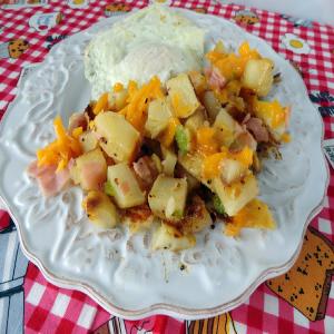 Baked Potato Breakfast Skillet_image