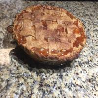 Sugarless Apple Pie image