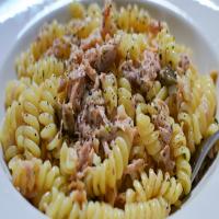 Pasta With Garlic, Lemon, Capers, and Tuna_image