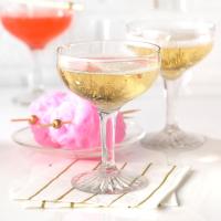 Cotton Candy Champagne Cocktails_image