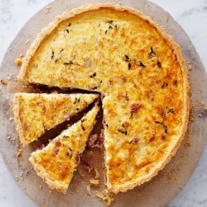 Caramelised onion quiche with cheddar & bacon image