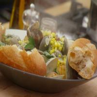 Steamed Littleneck Clams with Sweet Corn and Basil_image
