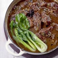 Chinese-style braised beef one-pot image