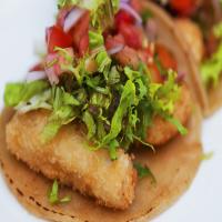 Crispy Fish Tacos Recipe image