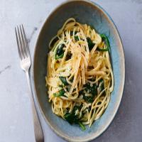 Vegetarian 'Carbonara' With Spinach_image