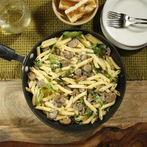 Jen's One Pan Penne with Mushrooms and Arugula_image