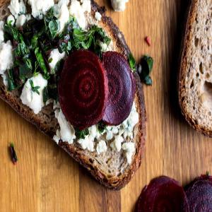 Grilled Gorgonzola and Beet Green Sandwich_image