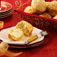 Herbed Dinner Roll Muffins image