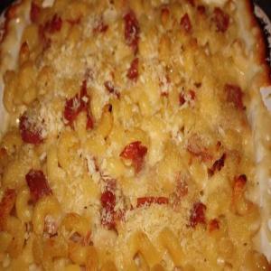 Macaroni and Cheese with Prosciutto Casserole_image