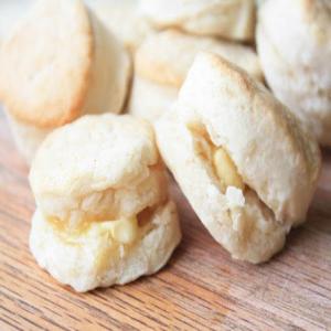 Two-Ingredient Whipping Cream Biscuits_image
