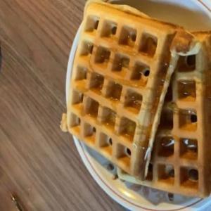 American style waffles_image