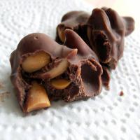 Holy Smackeroos! Easy Chocolate Peanut Candies_image