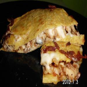 Grilled chicken and rice corn quesadilla_image