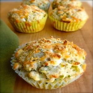 Skinny Broccoli Cheese Muffins_image