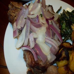 Belize Style Steak and Onions_image