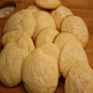 Grandma Mae's Norwegian butter cookies Recipe - (4.5/5)_image