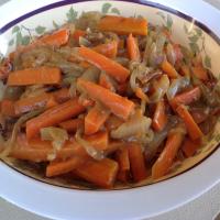 Carrots Lyonnaise image