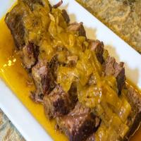 Beef Essentials: Sunday Dinner Onion Gravy Roast_image