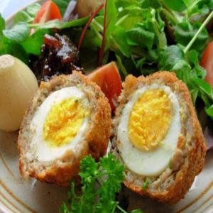 Fortnum and Masons Authentic Scotch Eggs With Sausage and Herbs_image