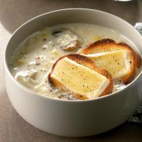 Leek Soup with Brie Toasts_image